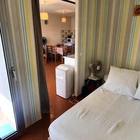 Apartment 2 Pieces Avec Parking Et Wifi, Centre-ville - Fr-1-780-69