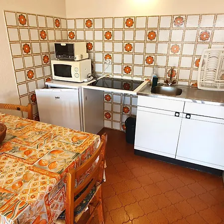 2 Pieces Avec Parking Et Wifi, Centre-ville - Fr-1-780-69 *
