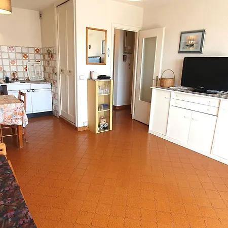 Apartment 2 Pieces Avec Parking Et Wifi, Centre-ville - Fr-1-780-69